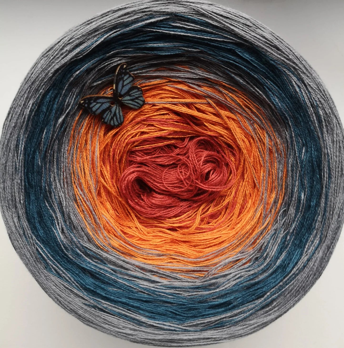 Cotton/Acrylic Ombre Yarn Cake Gradient Cake Yarn. CA 57