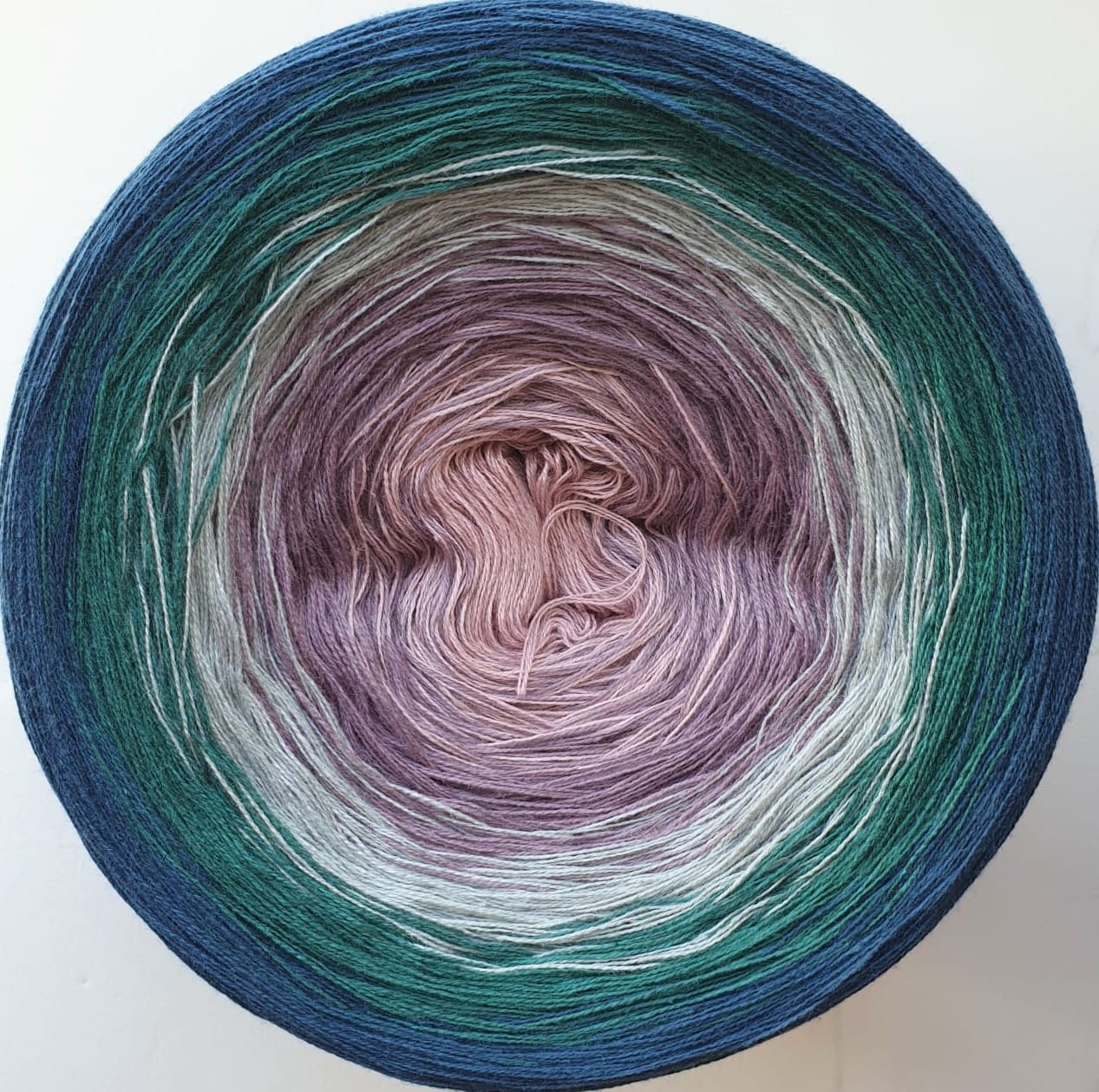 Cotton/Acrylic Ombre Yarn Cake Gradient Cake Yarn. CA 173