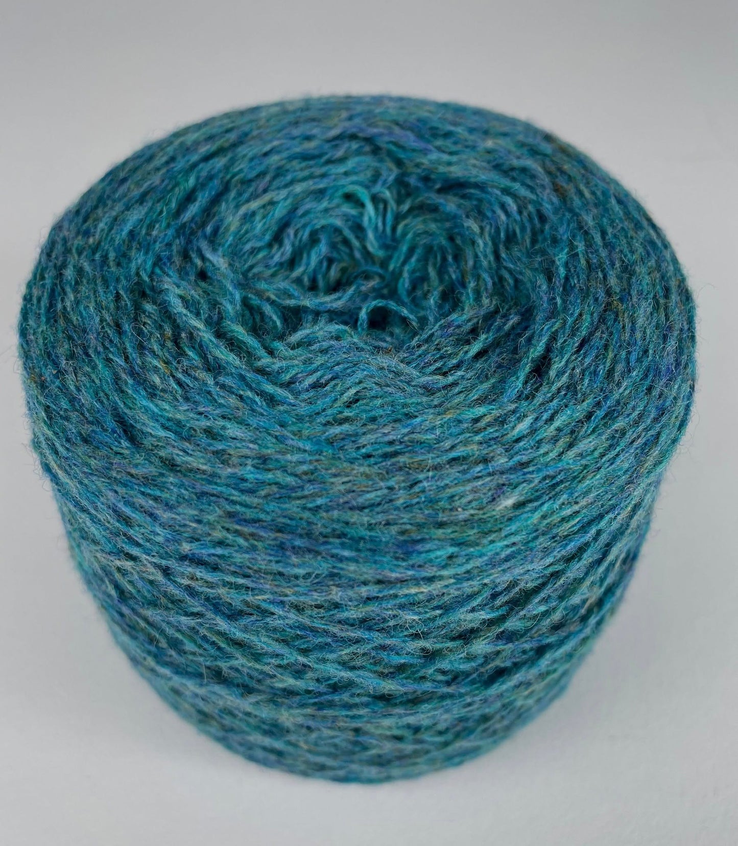100% Lambswool. LW 10