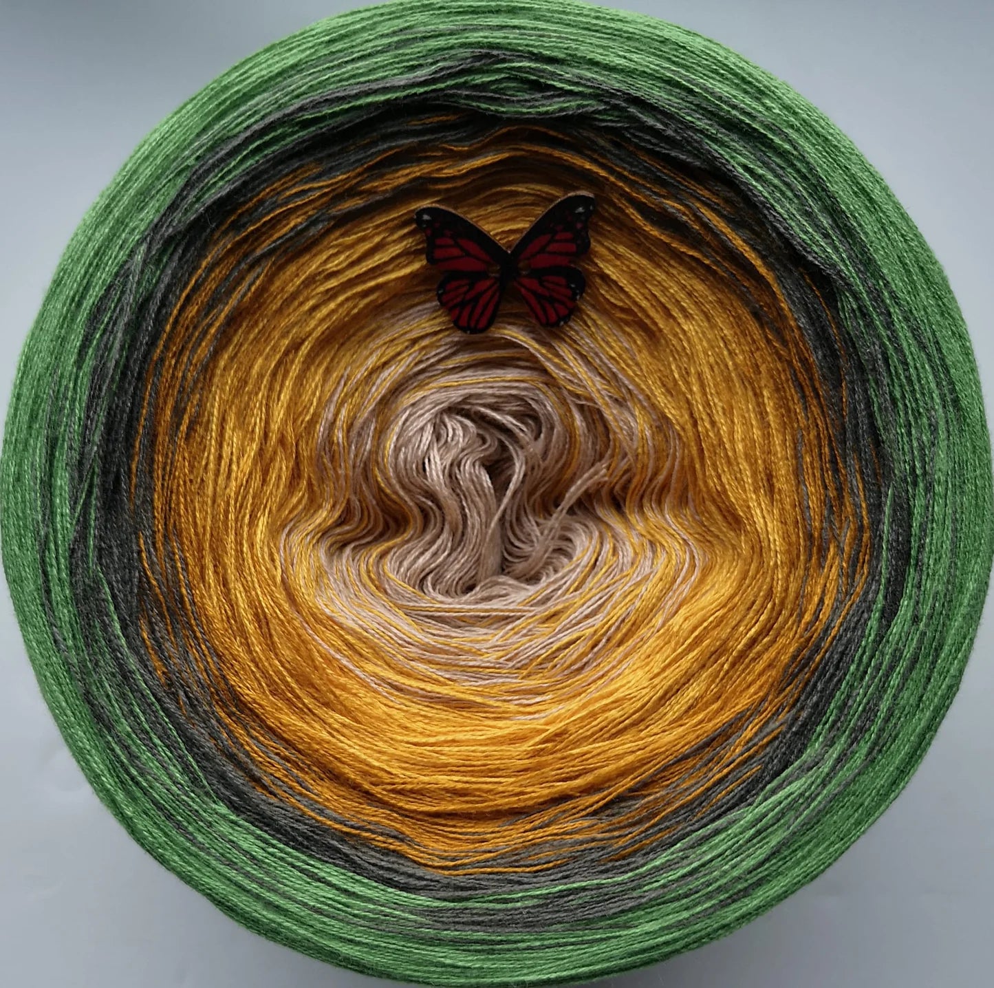 Cotton/Acrylic Ombre Yarn Cake Gradient Cake Yarn. CA  77