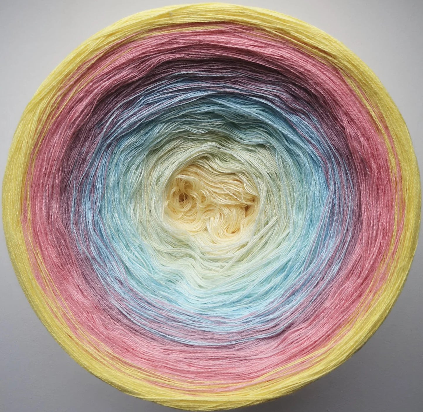 Cotton/Acrylic Ombre Yarn Cake Gradient Cake Yarn. CA136