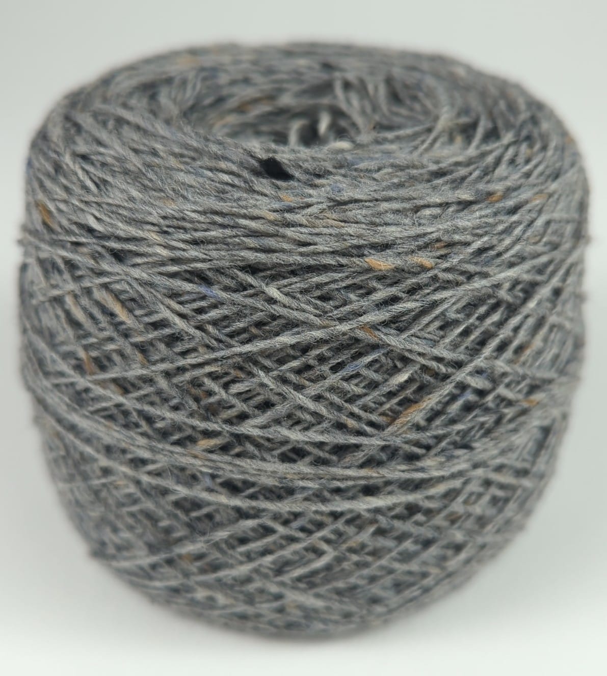 Donegal 100% Merino Wool Tweed Yarn. MD2