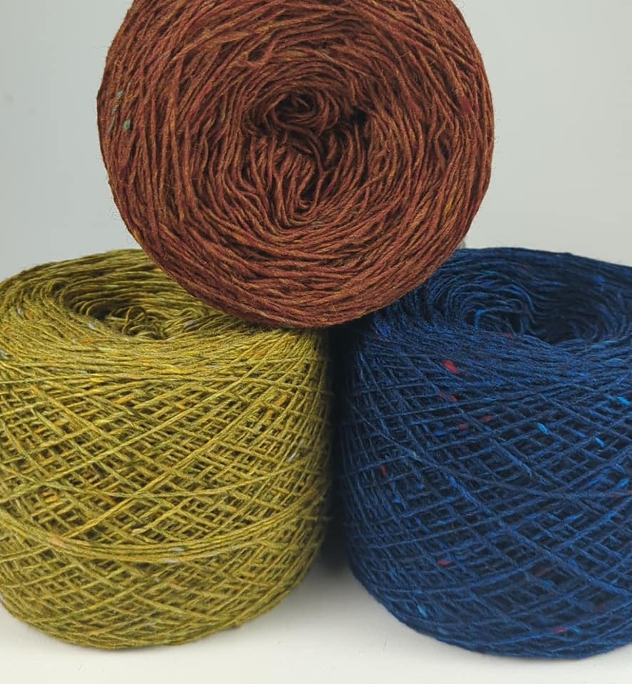 Donegal 100% Merino Wool Tweed Yarn. MD1