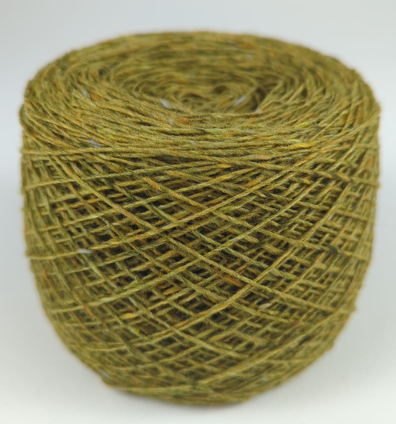 Donegal 100% Merino Wool Tweed Yarn. MD9